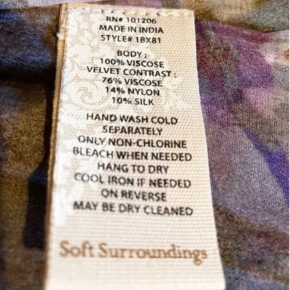 Soft Surroundings Kimono Painterly Butterfly Topper - NEW WITH TAGS - Semi-Sheer - Picture 8 of 9